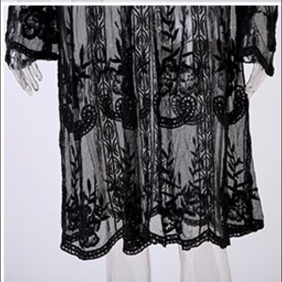 Exquisite lace minidress or cover up ✨ - Picture 7 of 7